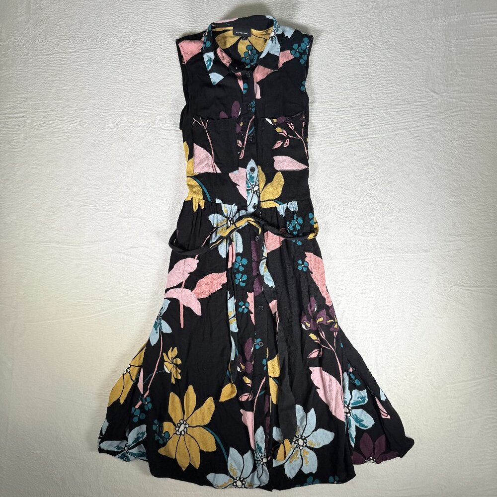 Who What Wear • Black Floral Button Down Midi Dress With Belt Size S
